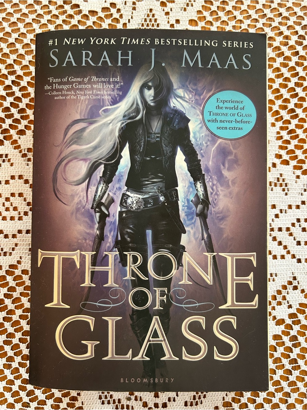 Throne of Glass by Sarah J. Maas Original Cover Paperback